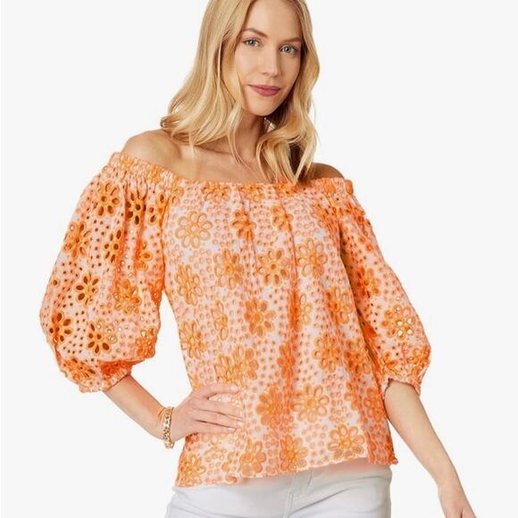 Lilly Pulitzer Kerrigan Elbow Sleeve Top Fun Flower Eyelet - Picture 7 of 7